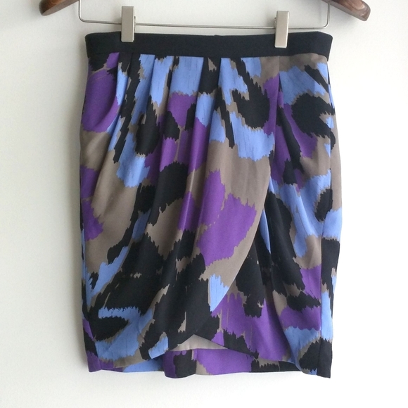 Banana Republic tulip wrap mini skirt - Picture 1 of 4